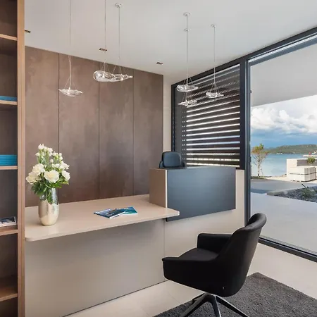 アパート 1 Bedroom Awesome In