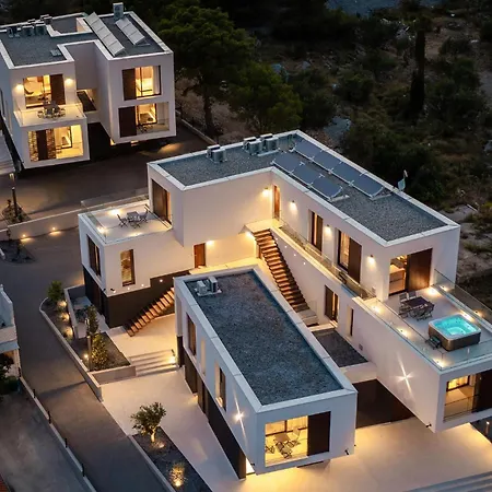 1 Bedroom Awesome In ベティナ