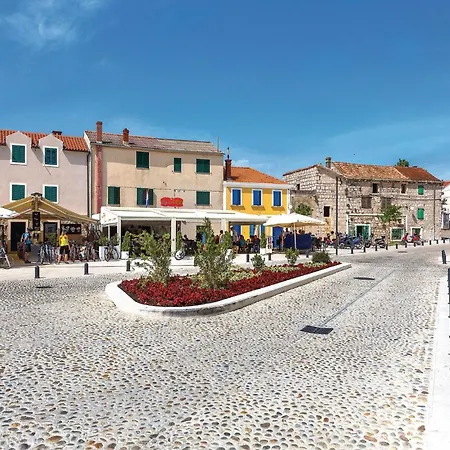 1 Bedroom Awesome In アパート