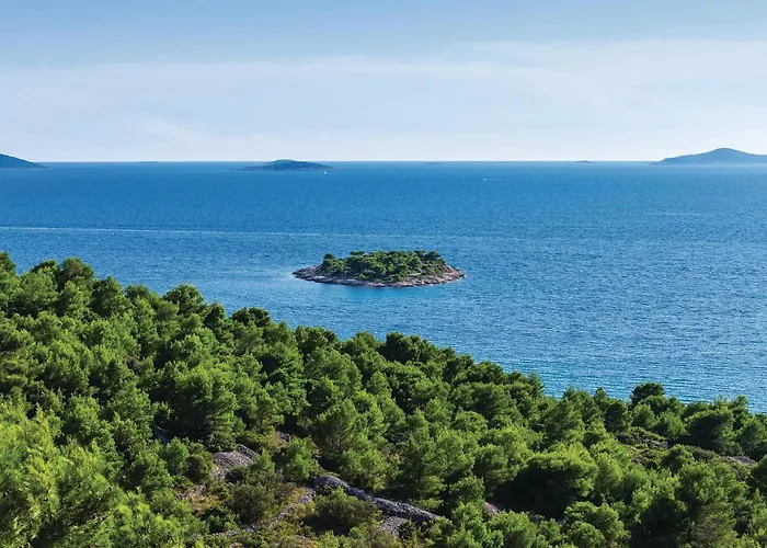 1 Bedroom Awesome In